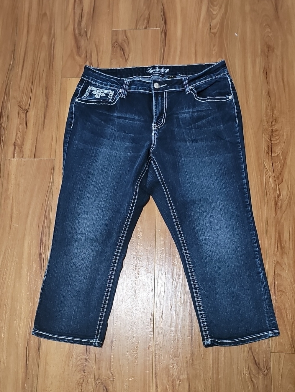 Love Indigo Premium Capri Jeans